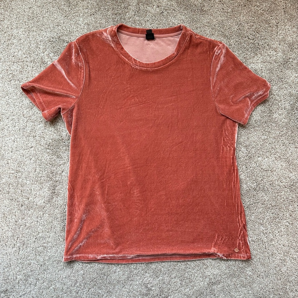 Volcom velour top